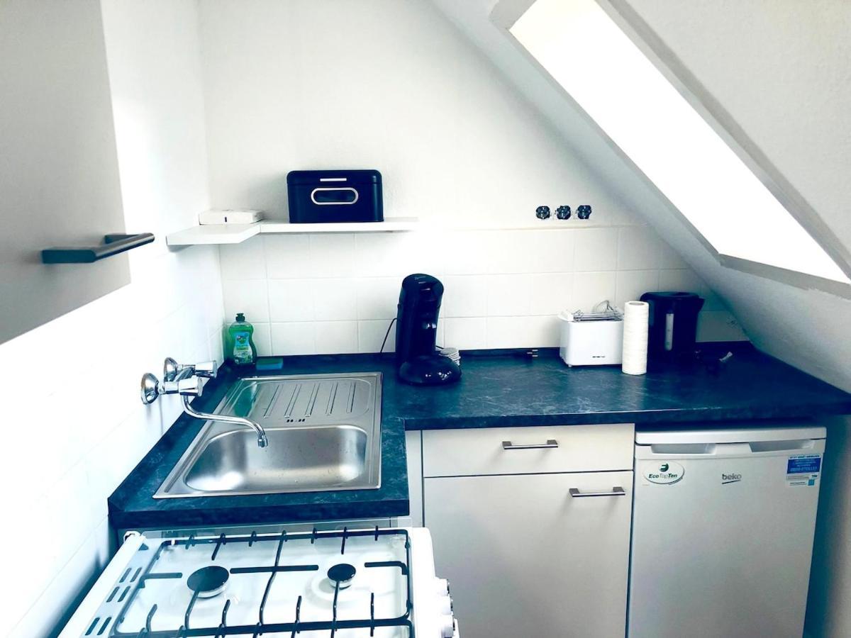Wohnung Mit Neuem Bad Und Kueche Gelsenkirchen Extérieur photo